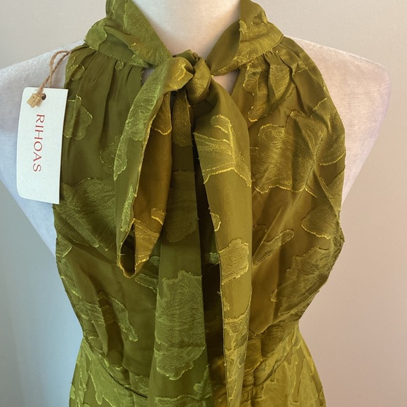 NWT Rihoas green Jacquard ranched midi dress - Picture 9 of 15